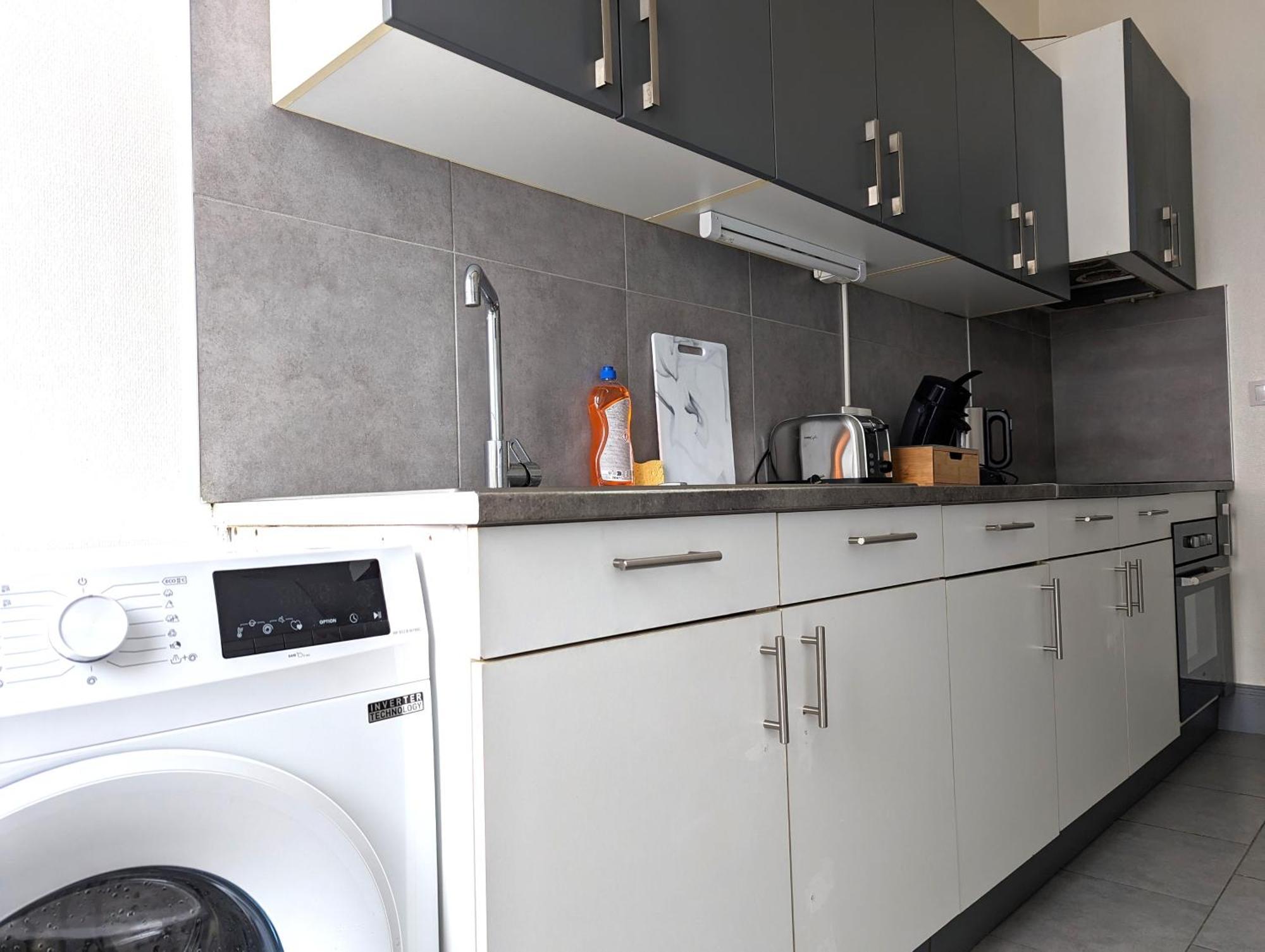 Le Mirage - Appartement 2 Chambres, Salon, Cuisine Equipee, Parking Et Wifi Gratuit Mulhouse Extérieur photo
